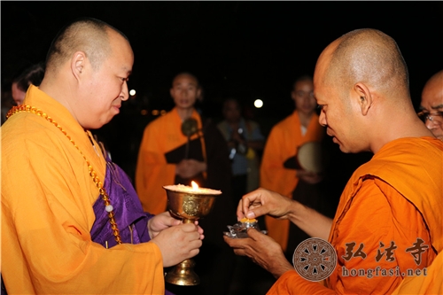 中尼甲子华章:汉传佛教反哺光明 各国共聚传灯